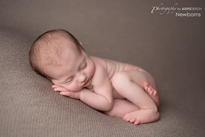 Savannah GA Newborn Photographer