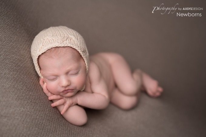 Savannah GA Newborn Photographer