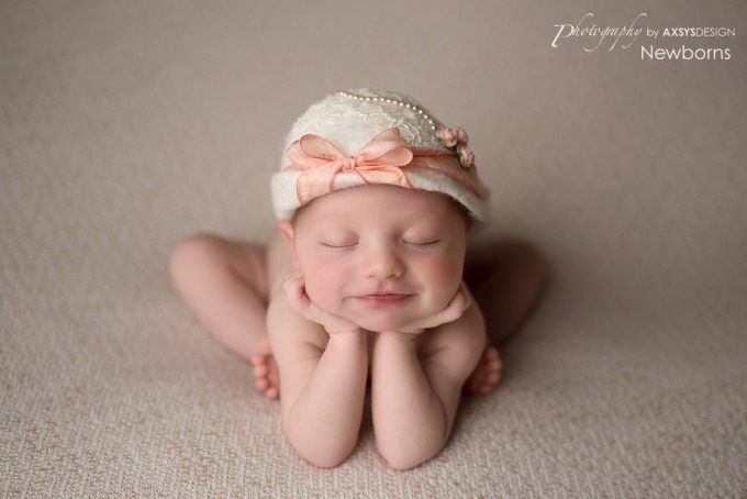 Savannah GA Newborn Photographer
